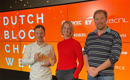 Bouwen aan Digitaal Vertrouwen wint Dutch Blockchain Award